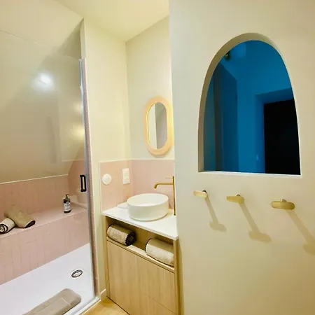 Apartment Le Domaine De Soani - Piscine Interieure, Jacuzzis & Sauna Adult Only *